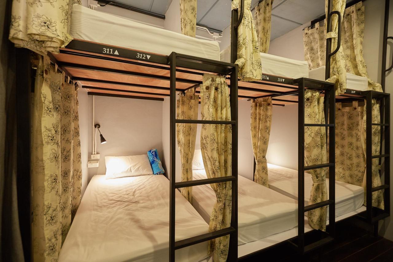 Meet Up Hostel Bangkok Ngoại thất bức ảnh