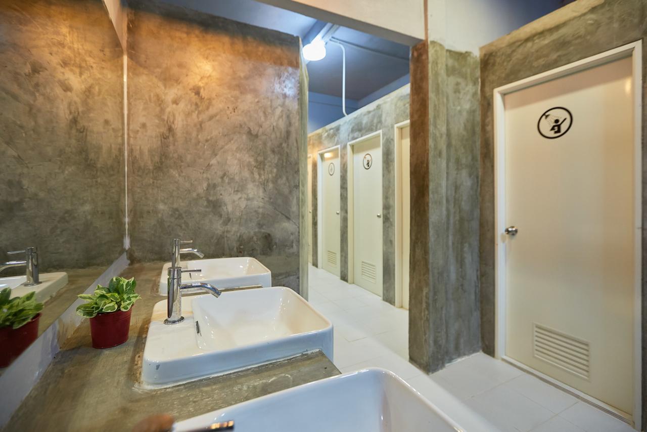 Meet Up Hostel Bangkok Ngoại thất bức ảnh