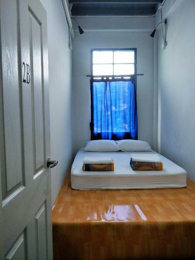 Meet Up Hostel Bangkok Ngoại thất bức ảnh