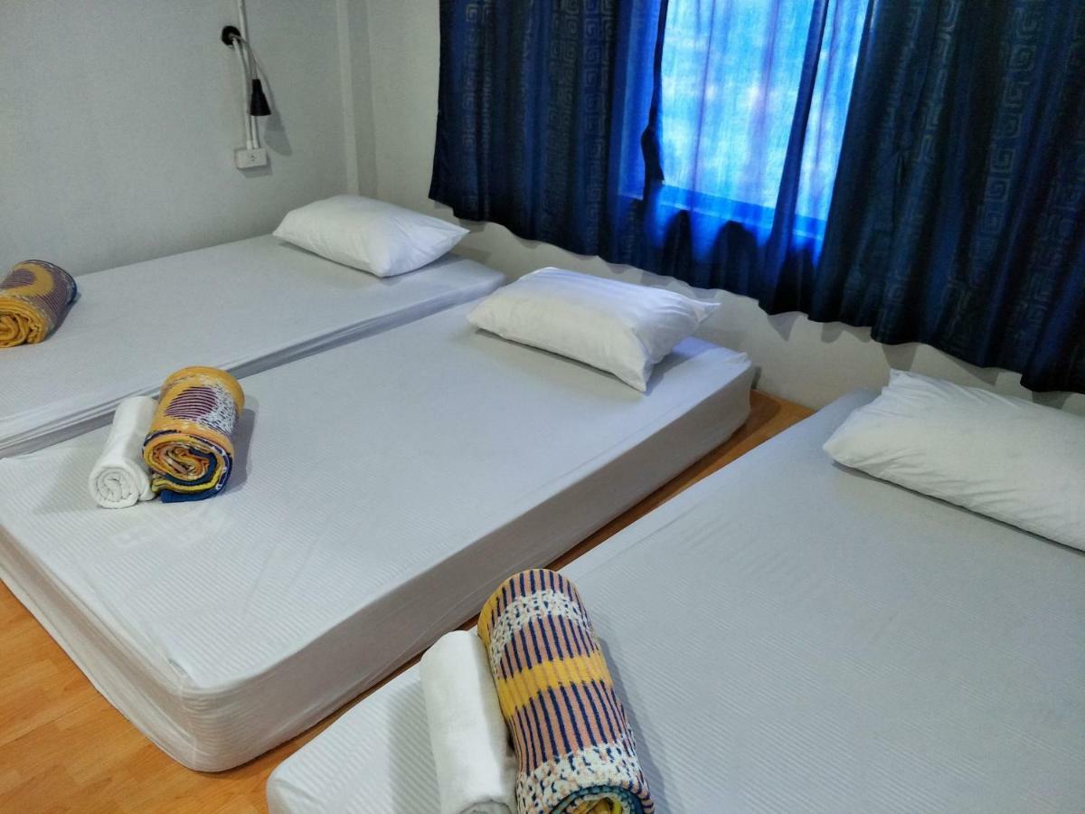 Meet Up Hostel Bangkok Ngoại thất bức ảnh